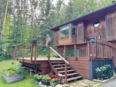 300 HAWK ROAD, Fairbanks, AK 99712