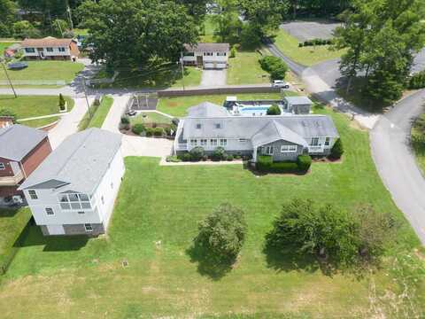 203 Foothills Lane, Morgantown, WV 26508