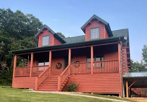8440 State Route 776, Jackson, OH 45640