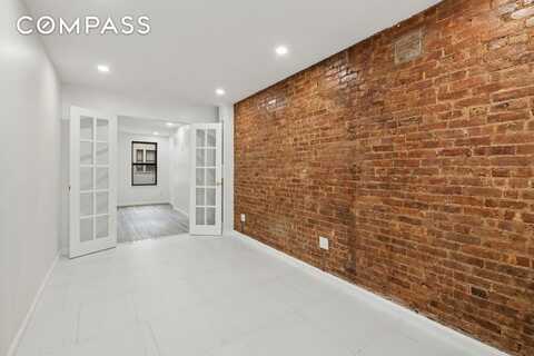 239 West 26th Street, New York, NY 10001