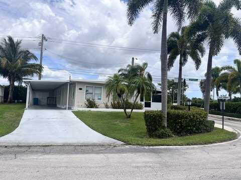 4389 Royal Manor Blvd, Boynton Beach, FL 33436