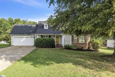 313 Lightwood Farm Road, Woodruff, SC 29388