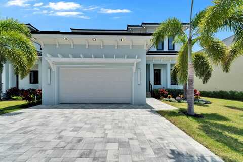 6530 Simone Shores Cir, Apollo Beach, FL 33572