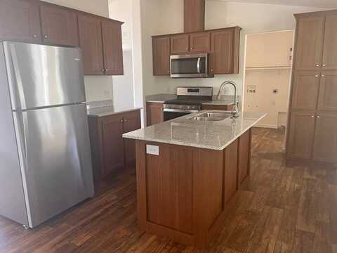 21100 State St, San Jacinto, CA 92583