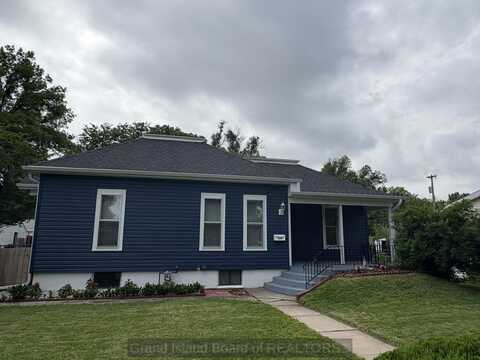 609 W 12, Grand Island, NE 68801