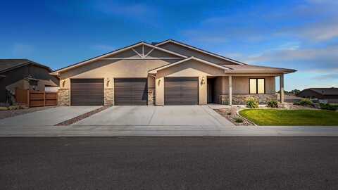 860 Fire Quartz Lane, Grand Junction, CO 81506