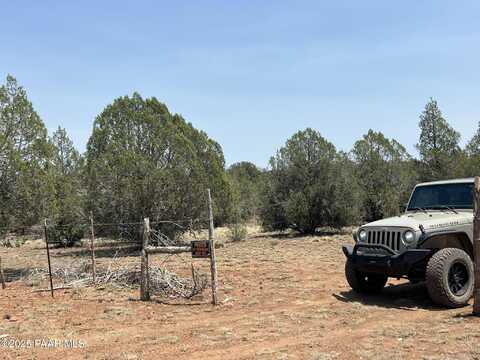 164 Rattlesnake Road, Ash Fork, AZ 86320