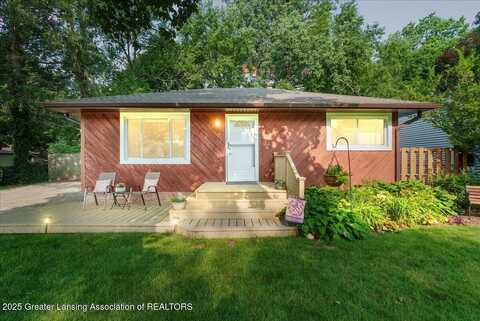 5928 Rolfe Road, Lansing, MI 48911