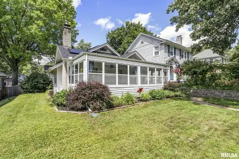 2512 E 18TH Street, Davenport, IA 52803
