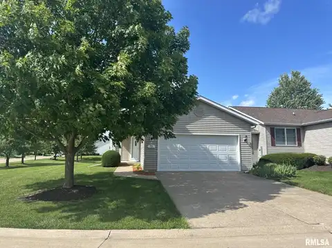 5200 VILLA Drive, Davenport, IA 52806