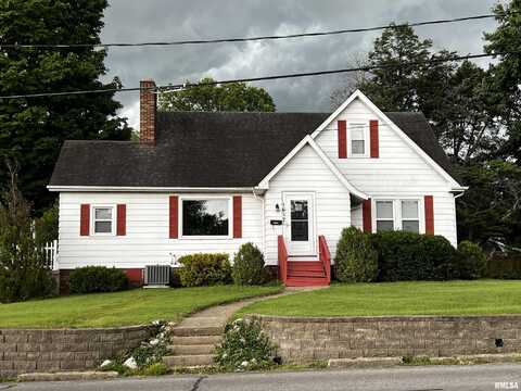 1617 OAKLAND Avenue, Mount Vernon, IL 62864