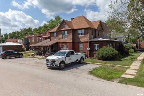 306 W 2ND Street, Annawan, IL 61234