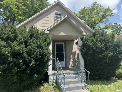 1317 S CHERRY Street, Centralia, IL 62801