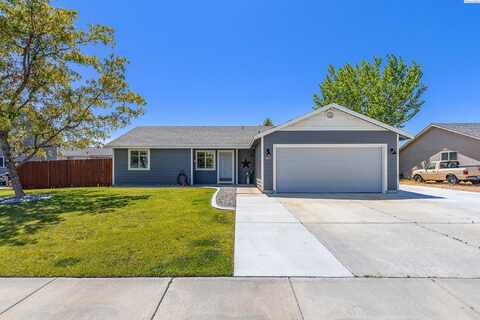 4214 Finnhorse Lane, Pasco, WA 99301