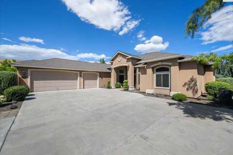 326 Rachel Rd, Kennewick, WA 99338