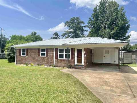 616 E Oak St, Atmore, AL 36502
