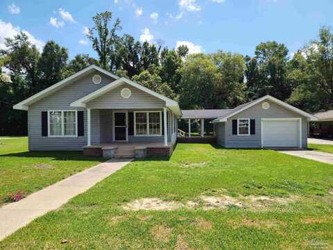 1007 Andrew Jackson St, East Brewton, AL 36426