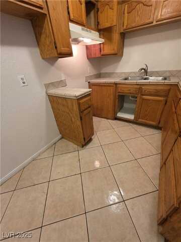 412 W Monroe Avenue, Las Vegas, NV 89106