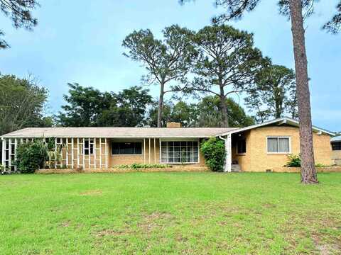3040 Logan Dr, Pensacola, FL 32503