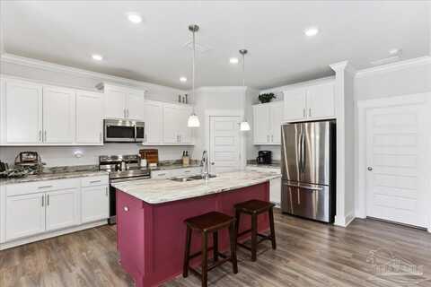 7068 Whitetail Run Dr, Pensacola, FL 32526