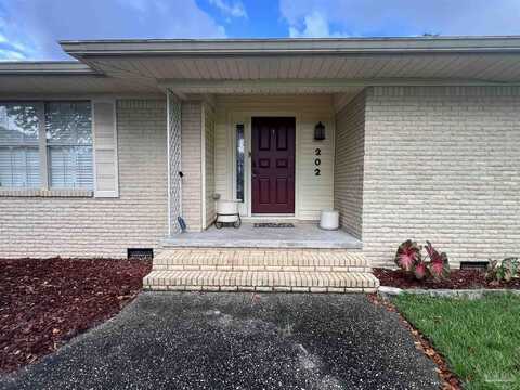 202 Campbellton Ln, Pensacola, FL 32506