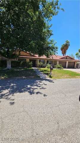 2915 Maverick Street, Las Vegas, NV 89108