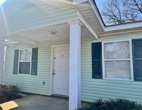 502 C Gibbs St, Troy, AL 36081