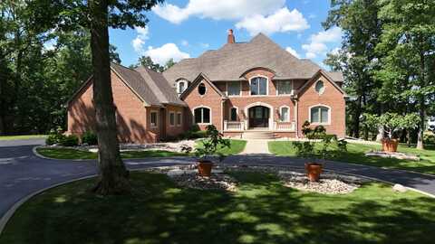 12305 Alvina Rose Court, Saint John, IN 46373