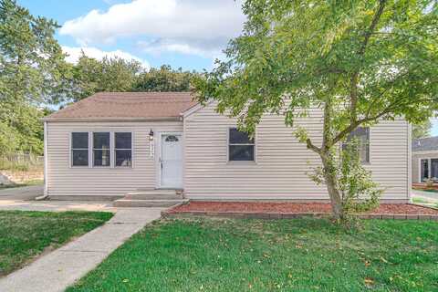 912 Riverlane Drive, Lake Station, IN 46405