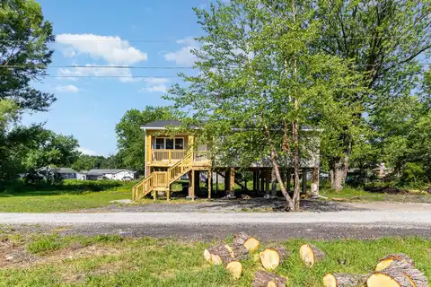 44 Vick Tree Lane, Valparaiso, IN 46385