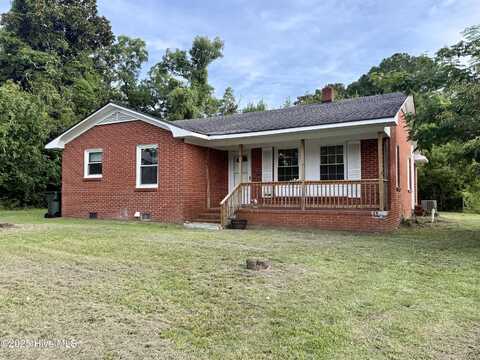 105 Rhodes Street, Williamston, NC 27892