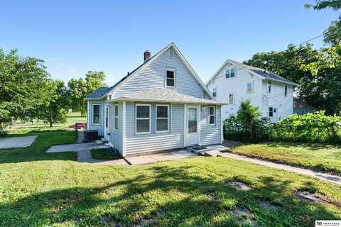 4228 Ames Avenue, Omaha, NE 68111