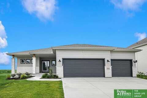 10909 N 160 Street, Bennington, NE 68007