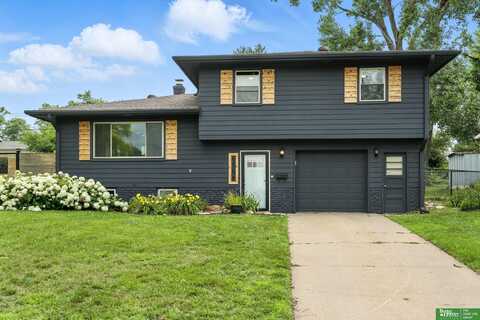 1705 Hillside Drive, Omaha, NE 68114
