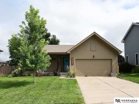 2706 Coffey Street, Bellevue, NE 68123