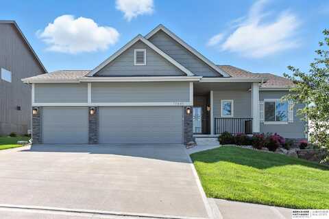 17849 Tibbles Street, Omaha, NE 68116