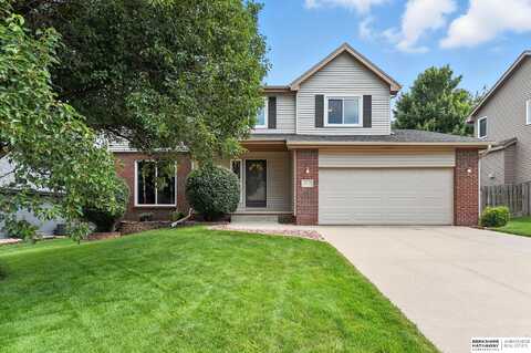 17117 K Street, Omaha, NE 68135