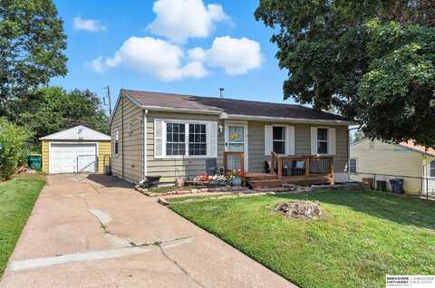 7631 S 41st Street, Bellevue, NE 68147