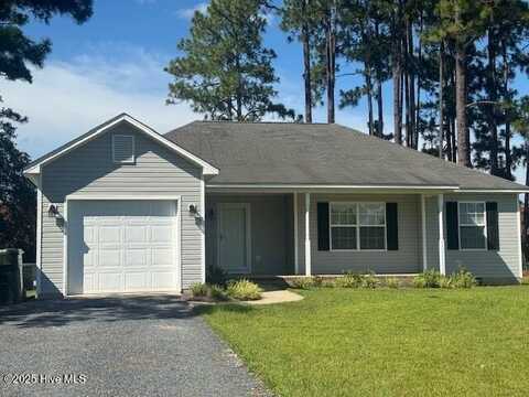 155 Pecan Grove Drive, Aberdeen, NC 28315