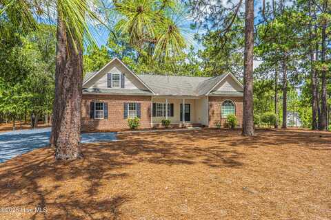 5 Pine Glen Court, Foxfire Village, NC 27281
