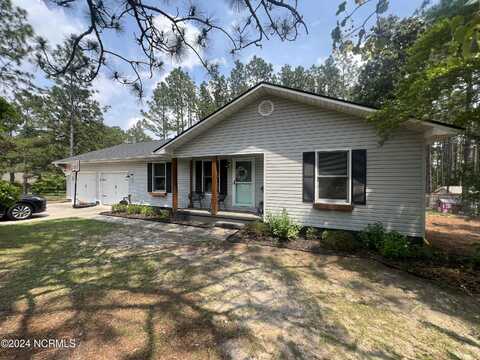 185 N Peach Street, Pinebluff, NC 28373