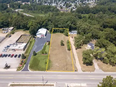 1353 Holton Road, Muskegon, MI 49445