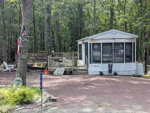 198 Big Bass Drive, Milford, PA 18337