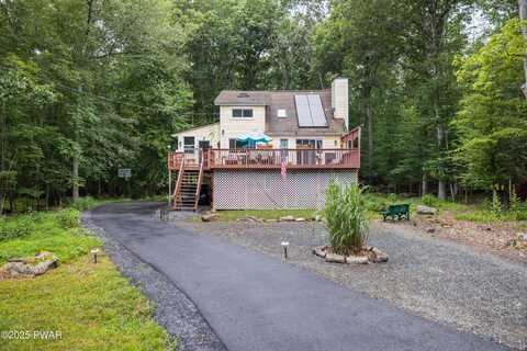 528 Saunders Court, Bushkill, PA 18324