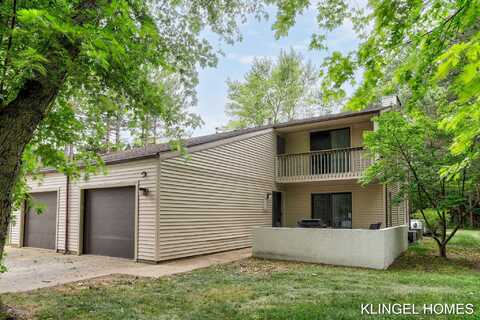 17454 Dunewood Court, Spring Lake, MI 49456