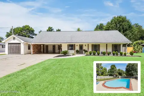 218 S Larriviere Road, Youngsville, LA 70592