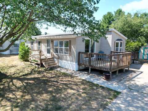 14275 Winters Creek East, West Olive, MI 49460