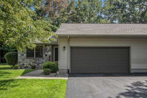 6841 Birdsong Avenue, Kalamazoo, MI 49009