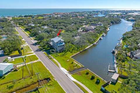 1901 Crescent Dr., ROCKPORT, TX 78382