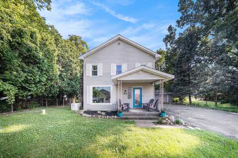 294 E Shore Drive, Whitmore Lake, MI 48189